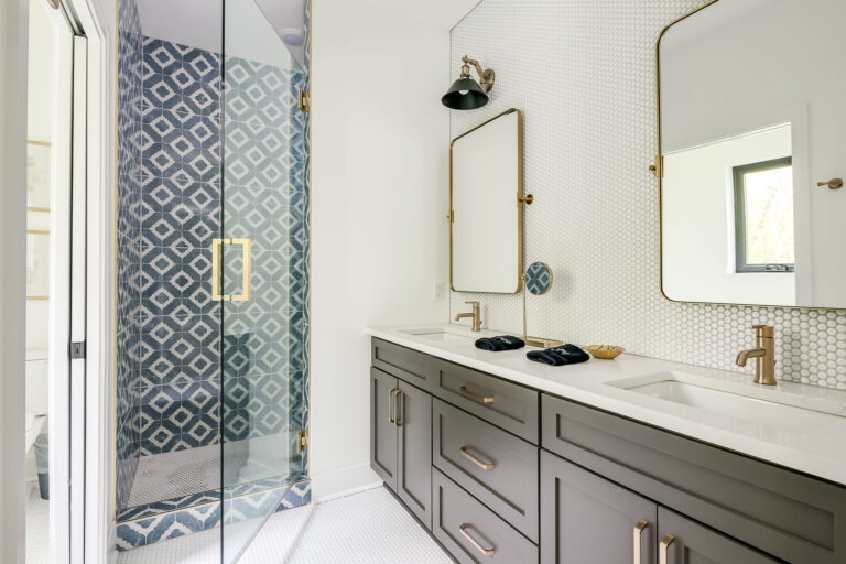 Woodland Retreat Moroccan Tile