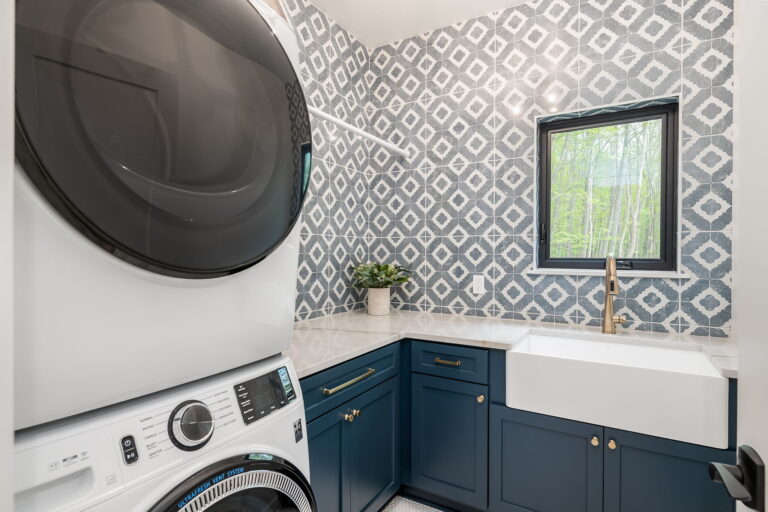Woodland Retreat Laundry